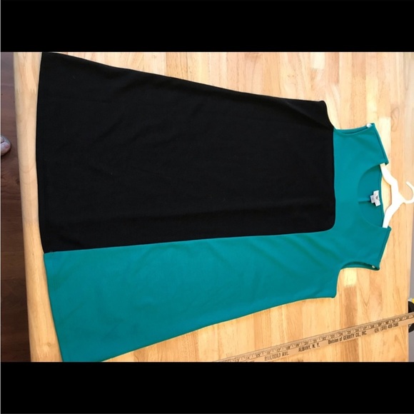 Block color work dress - Picture 2 of 5